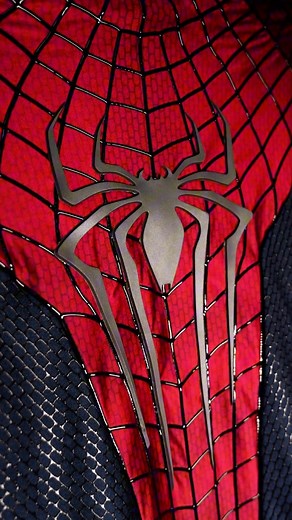 Which suit would you pick?! 👀🕷️🤟 #spiderman #MarvelComics #andrewgarfield #spidermancosplay #venom | Spidey Gear