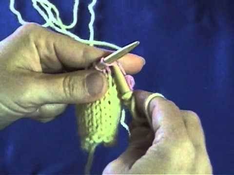 Changing yarn in knitting