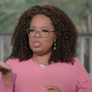 "Gilead" author Marilynne Robinson shares why she loves tackling the great mysteries of life in the new episode of Oprah’s Book Club streaming now on Apple TV . Hear more from this philosopher-writer in the first of @oprah's four-part discussion of the Gilead novels. Oprah’s Book Club is free to watch on Apple TV using the @appletv app. Click here: http://apple.co/oprahsbookclub or just open your browser and type in tv.apple.com. #ReadWithUs | Oprah's Book Club