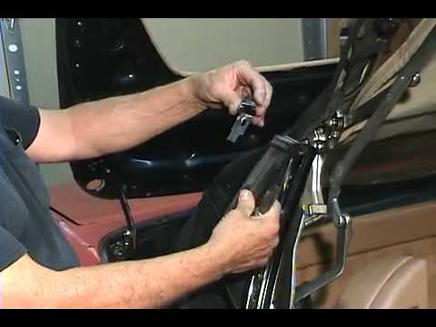 Mercedes SL Installation Video Sample 1990-2002, Convertible top