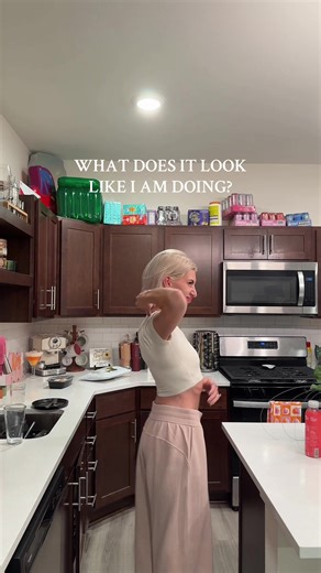 Replying to @Becca Gwidt wrong answers only 🤭😂👀 #lululemon #lululemoncreator #lululemontag #foryoupage #fyp