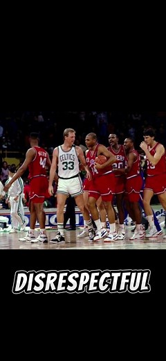 Charles Barkley tells a Larry Bird story! 🔥 #larrybird #larrylegend #larrybird33 #larrybirdstories #larrybirdstory #larrybirdlegend #nba #nbatiktok #foryou #fyp #funny #nbastory #nbastories #celtics #bostonceltics #charlesbarkley