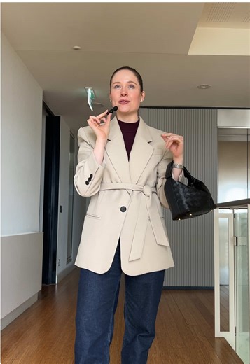 I wore this fit 3 times this week 🙈 obsessed! #dailyfit #outfitinspo #blazerstyle #ootd #camillandmarc