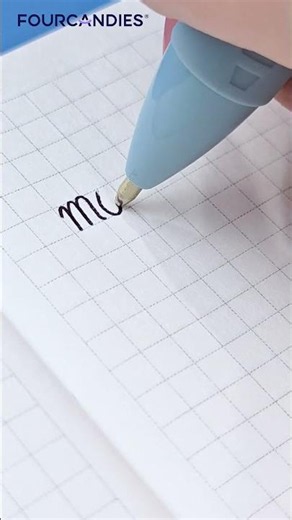 Effortless writing with stylish ballpoint pens ✨