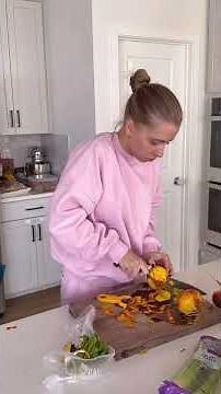 What I eat in a day as a mom and culinary student😋 the beet and orange salad might have been my