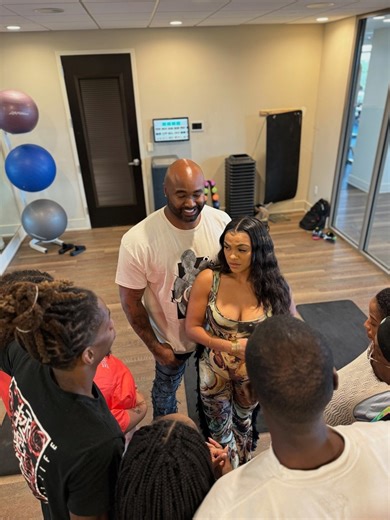 When Mike goes to Lamaze class with Shayla! #God #Jesus #Jesusispoppin #Jesusbeenpoppin #kountrywayne #letthatsizzleinyourspirit #helpisontheway #love #mikebless | Kountry Wayne