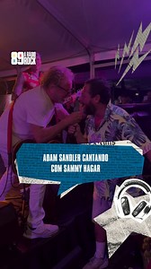 ADAM SANDLER CANTANDO COM SAMMY HAGAR E ele deu um show! Imagina uma festa com esses dois? tocariam o terror! O que você achou da performance do ator? Créditos: @reginahan #89 #89fm #89aradiorock #89fmaradiorock #radiorock aradiorock rock vivaorock | A Rádio Rock