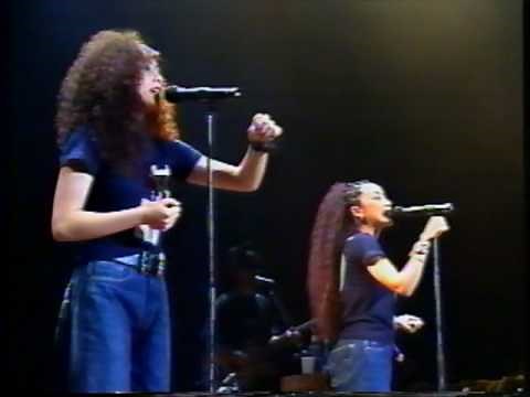 PUFFY - 渚にまつわるエトセトラ