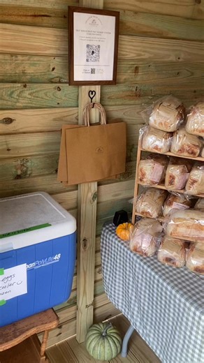 Farm stand days 🧡 | Sweeter Than Honey Catawba