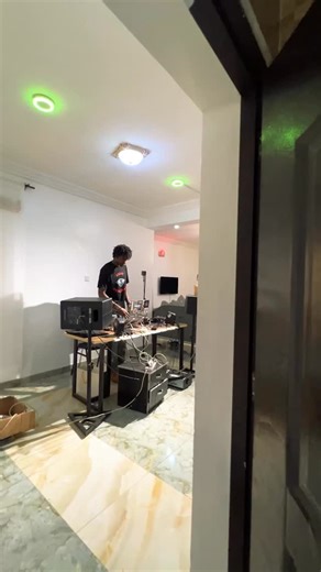 MOEFASA. on Instagram: "2:02PM IN APO (JESUS BOYS VERSION) ⚙️ ABJ STAND UP 🎥 @svn_official7 @ossaithemostfly MIX @kingeorge HIPHOP LEGACY 👕 @swaysoriginals"