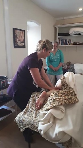 Certificate in Hot Stone Therapy (FHT Accredited)