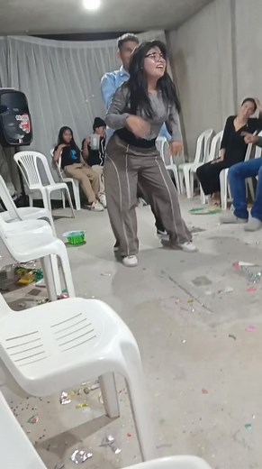 2.4M views · 10K reactions | LO QUE EMPEZO RAPIDO... #Comparte #facebookviral #viralreelschallenge #reelschallenge #amor | Oye¡ Oye¡ Tengo Germa pero Amo Mi Skate | Facebook