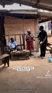 Prank je mange la nourriture des inconnus 😹 le papa la bien léger 🙌 #karismatik_des_pranks | Karisma Karisma pranks