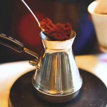 Preparación de café turco con Marley Coffee