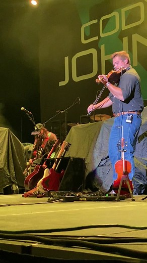 Ian Munsick on TikTok