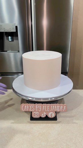 #bambicake #cakedecorating #bambi #cake #cakesbyalejandra | Cakes by Alejandra