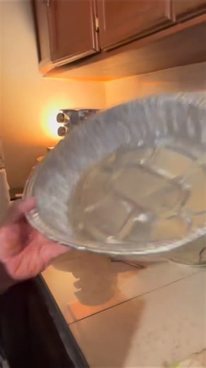 🫔Masa para TAMALES La forma más sencilla para llevar tu CENA de NAVIDAD. La receta paso a paso con la preparación, en mi canal de YouTube “Cocinando con Papá en Casa”. Fácil y deliciosa para disfrutar esta temporada 🎄😋 Si alguna vez pensaron que hacer tamales era complicado, esta receta les demostrará lo contrario. Fáciles de preparar, con un sabor casero irresistible y perfectos para cualquier ocasión. 🎉 💬 ¿Cuál es su relleno favorito para tamales? Cuéntenmelo en los comentarios. 👇 #cocin