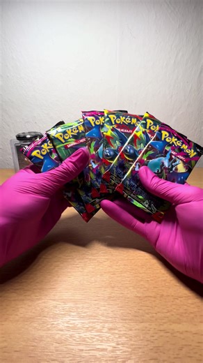 For the next six days I’ll be opening these packs, starting tomorrow. For today though, here are some online codes from the old booster packs. 🤝🏼 #pokemon #tcg #online #fy #english @Staymad