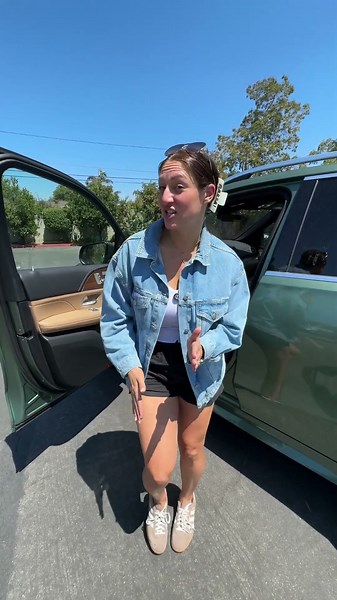 Is MAGIC VISION control worth it on a Mercedes? #mercedes #mom #suv #csrtok #suv #automobile