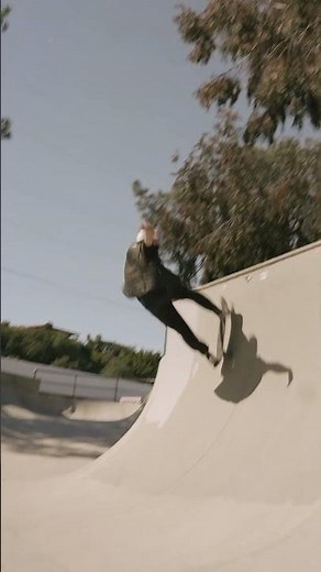 This is the next generation of surfskate, blending tricks and creative expression.⁠ #surfskate