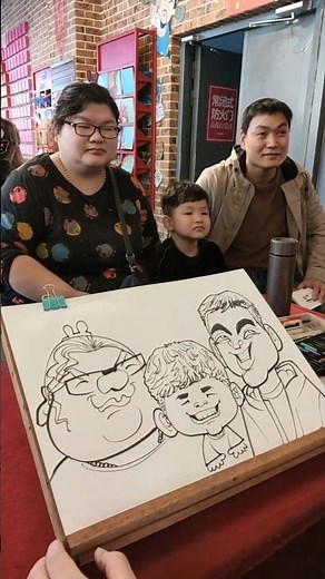 MOMMY FACE TOO BIG😂 #drawingfunny #FaceToCartoon #CartoonFace #CartoonTransformation