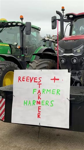 Highlights from today's tractor rally in Suffolk 🚜🇬🇧 #farmersguide #backbritishfarming #agriculturematters #supportukfarmers #eastangliafarmersunite #suffolktractorrally #farmersunite #tractorlife #agriculture | Farmers Guide