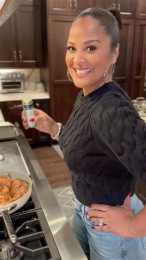 Upgrade your spice cabinet with my organic, non-GMO Spice Blends! Visit LailaAli.com to learn more #healthylifestyle #healthyliving #organic #spices #homecooking #wellness | Laila Ali