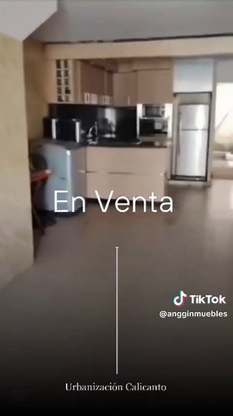 Townhouse Precio de oportunidad Zona industrial el recreo urbanización tierra nueva condominio cerrado ubicado dentro de la urbanización calicanto antes del casco de flor amarillo ,parroquia Rafael Urdaneta Hermoso, ampliado y remodelado tonwhouse de tres niveles Primer nivel Sala comedor Cocina moderna Patio lavadero 2do nivel 2 cuartos Uno principal grande con su baño moderno Otro baño para la visita 3era planta Esta en obra blanca para otro cuarto y terraza Un puesto de estacionamiento Privil