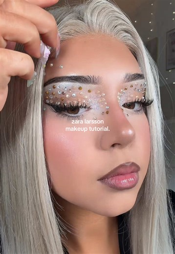 Glamorous Makeup Tutorial with NARS and Anastasia