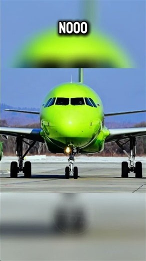 S7 Airlines does not like snow #aviation #snow #boeing747 #s7airlines #aviationedit #funny