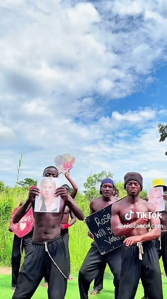 Rosé from BLACKPINK: Valentine's Day Fun