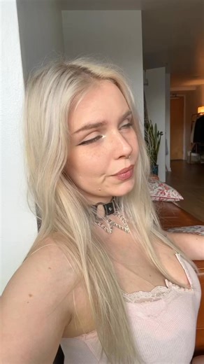 Would you like to get my eye on you？👁️😅 | Triss bliss
