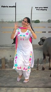 189K views · 2.1K reactions | पंजाबी suit all thread 淋 work muslin febric tie nd die chunni order n.9001472004 WhatsApp priyanka Kapil Poonia price 1050₹ free shipping | Priyanka Kapil Poonia | Facebook