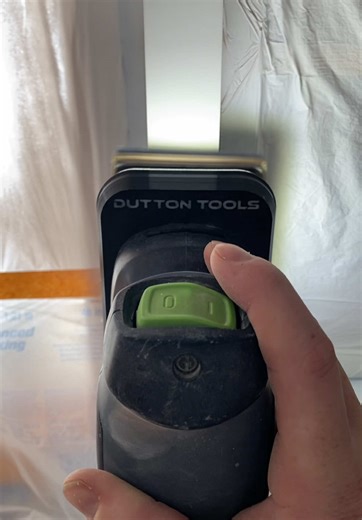 💡The best sander upgrade!💡(lights attachments for almost all sanders!) * Easy to attach, they fit very well (no rattling), sand you are able to inspect what you are sanding in real time 🤌 * I stumbled across @duttontools scrolling a couple weeks ago and I’m so happy I did 🙌 I immediately ordered a couple and now after messing around with them they will be part of my process for sanding on site 🤘 (they would be part of my shop process well if I didn’t have my inspection lights setup) * #moos