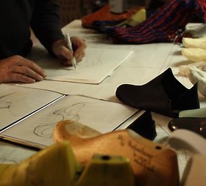 The Innovator: Video Profile of Nike Shoe Designer Mike Friton - Core77