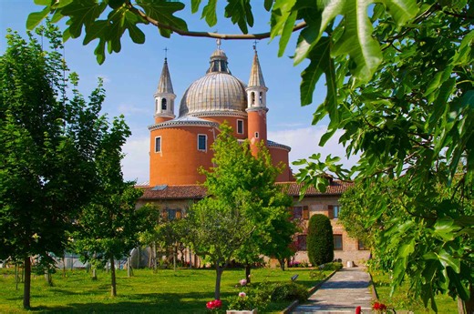 This 500-Year-Old Secret Garden in Venice Just Opened to the Public for the First Time—and You Can Only Visit by Water Taxi