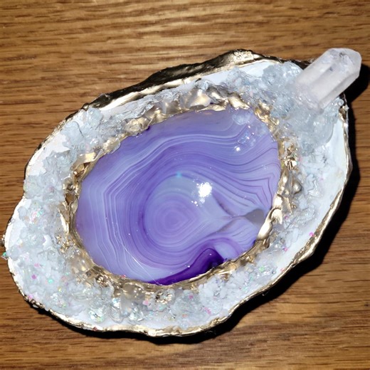 Gold Gilded Oyster Shell Decor: Violet Agate Geode & Quartz Point - Etsy