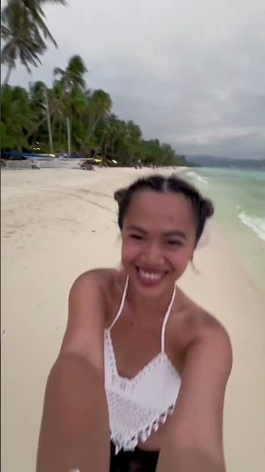 0.5 Shoulder Ride Challenge on the beach of Boracay #shoulderridechallenge #boracay #fyp #viral