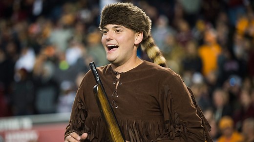 Why is Tennessee called the Volunteers? And who are the Tennessee mascots?
