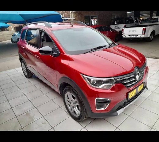 Come see why we're the go-to dealership for used cars in South Africa. Your perfect ride is waiting! 🚗💨 ✅ Wide selection of pre-owned vehicles ✅ Competitive pricing on popular makes and models ✅ Friendly, no-pressure sales environment 2022 Renault Triber 1.0 Prestige Auto For Sale 60250kms | Automatic | Petrol Cash:R100,000 Deposit:R10,000 P/Month:R2,000 Store📱 031 001 0221 https://redlineauto.co.za/ info@redlineauto.co.za WhatsApp 081 767 9911