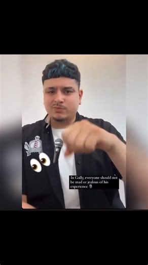 ASL/Captioned - Deaf guy had bad experience in Gallaudet University