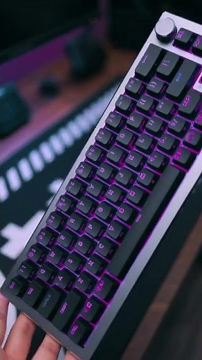 The Epitome of Clean - Cooler Master CK721 65% Mechanical Keyboard