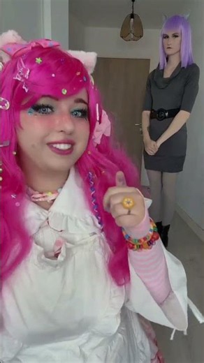 Introducing the two sisters Maud and Pinkie Pie 🩷 #mlp #cosplay #mylittlepony #pinkiepie