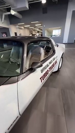 40 reactions | 1980 Pontiac Trans Am Indianapolis 500 Pace Car Edition #automaxxcalgary #calgarycars #pontiacgrandam | Automaxx | Facebook