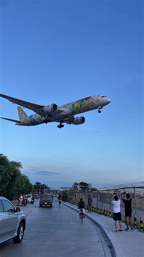 Scoot B787-9 Pikachu Plane