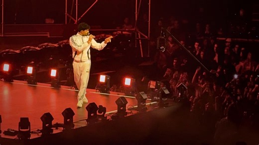 Vyhrál Slavíka a vyprodal O2 arenu. Calin předvedl energickou show