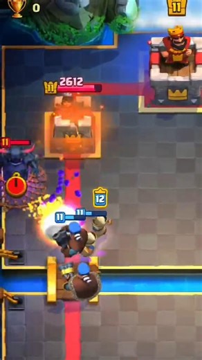 POINT BLANK DANGER! 🔫 Hunter vs P.E.K.K.A: 100% Damage Test! (Clash Royale 2026)#gaming