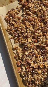 4.9K views · 42 reactions | ✨ 7-Ingredient QUINOA GRANOLA!  Crispy, crunchy, golden, and nutty with 9 g protein/serving! Enjoy it with your favorite yogurt 便 & fruit 𢡄 for a simple + satisfying snack!  Tap the link for the recipe: https://minimalistbaker.com/7-ingredient-quinoa-granola/ | Minimalist Baker | Facebook