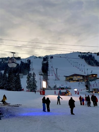 Anastasia Tailakova on Instagram: "⛷️🎿🗻"