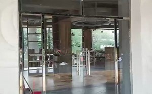 万物互联已来 智能识别超高频RFiD防盗系统隐藏式超宽通道安装图书馆服装服饰门禁